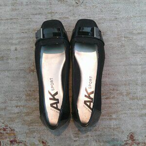 Brand New Anne Klein AK Sport Size 7 Black Dressy Flats